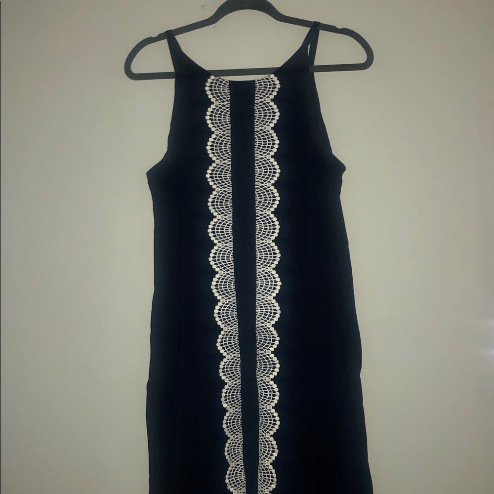 Women’s sleeveless dress